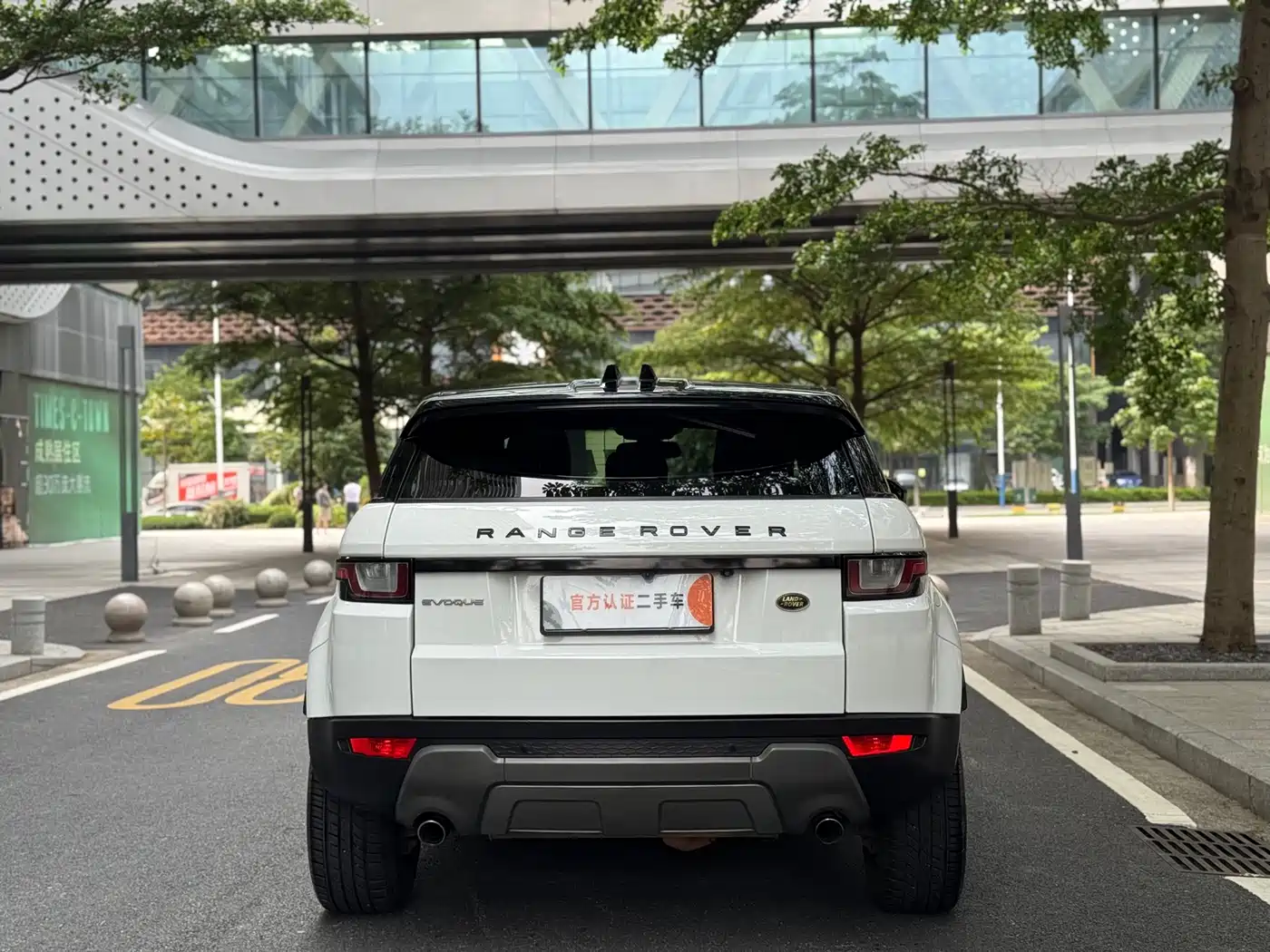 Land Rover Range Rover Evoque 2018 240PS SE Smart Edition фото 7