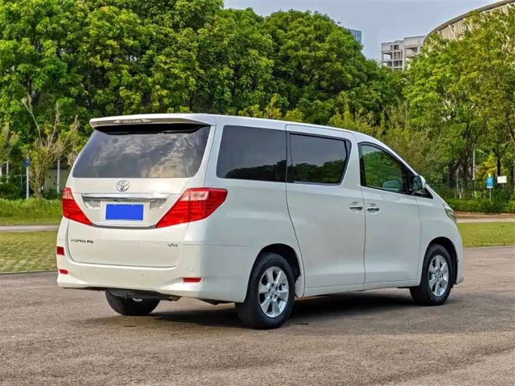Toyota Alphard 2011 3.5L Luxury Edition фото 13