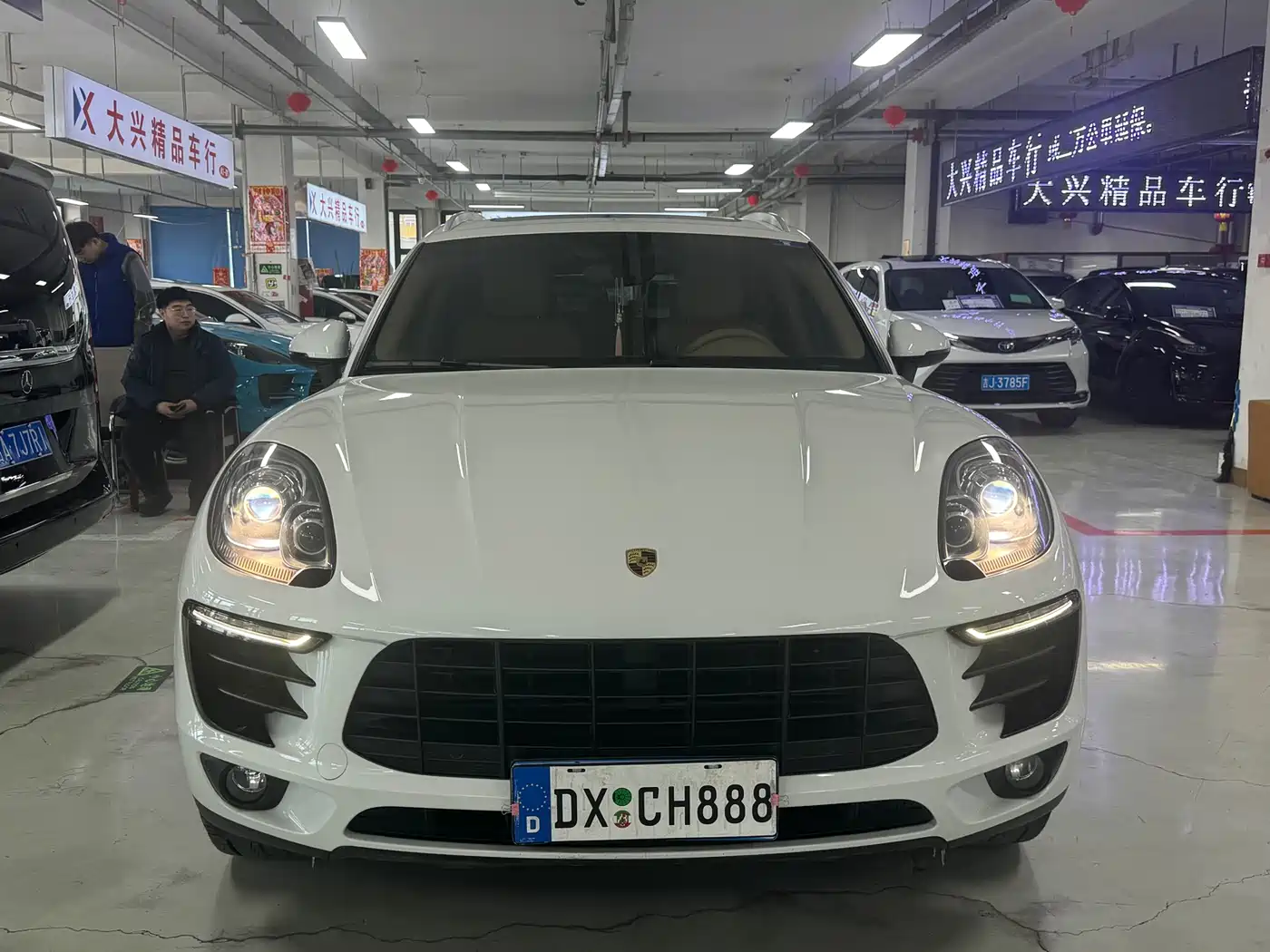 Porsche Macan 2014 Macan 2.0T фото 2