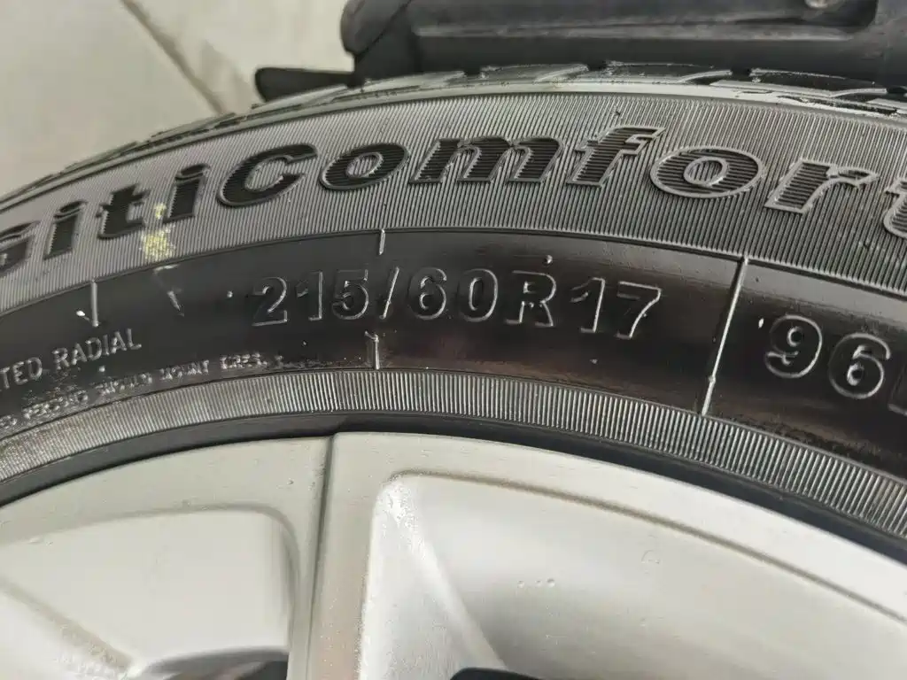 Photo 24 - Geely Coolray