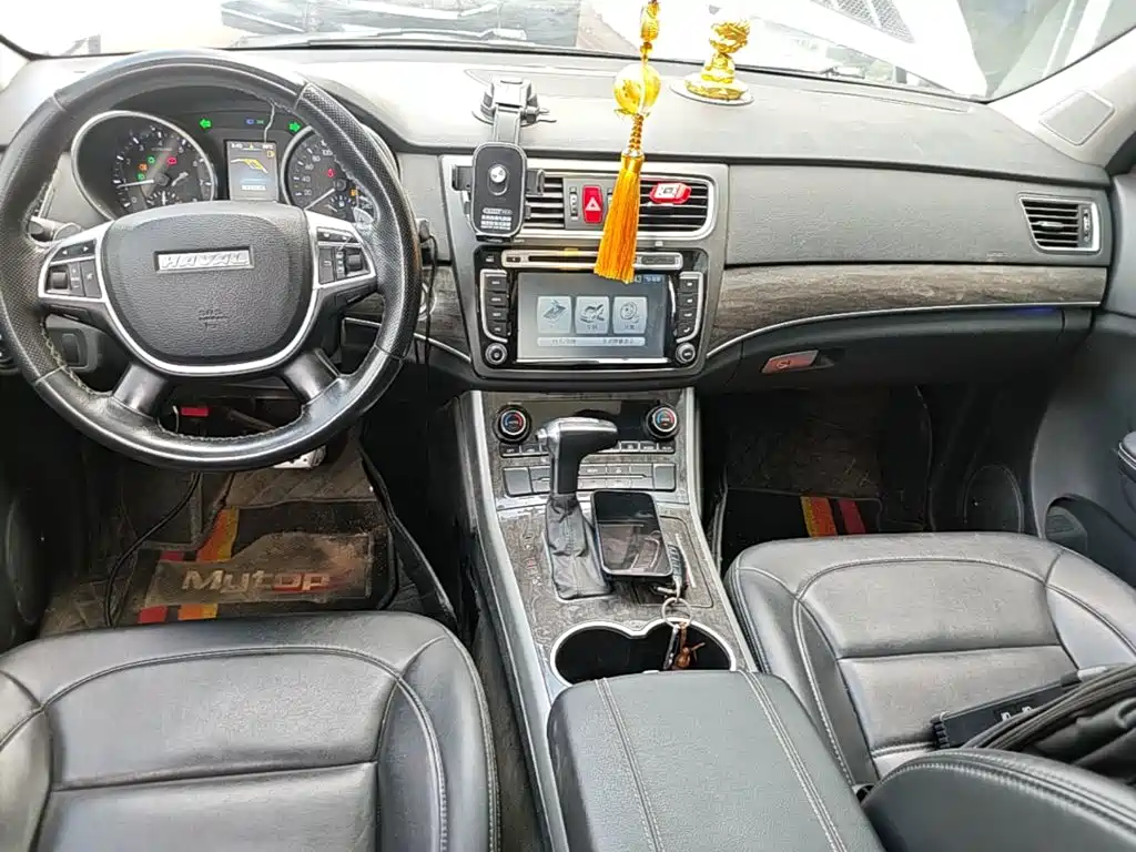 Фото 13 - Haval H8