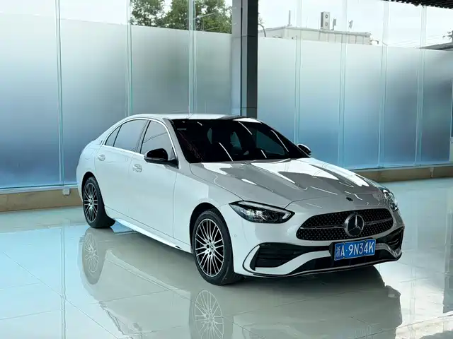 Mercedes-Benz C-Class 2023 C 260 L Sport — фото 3