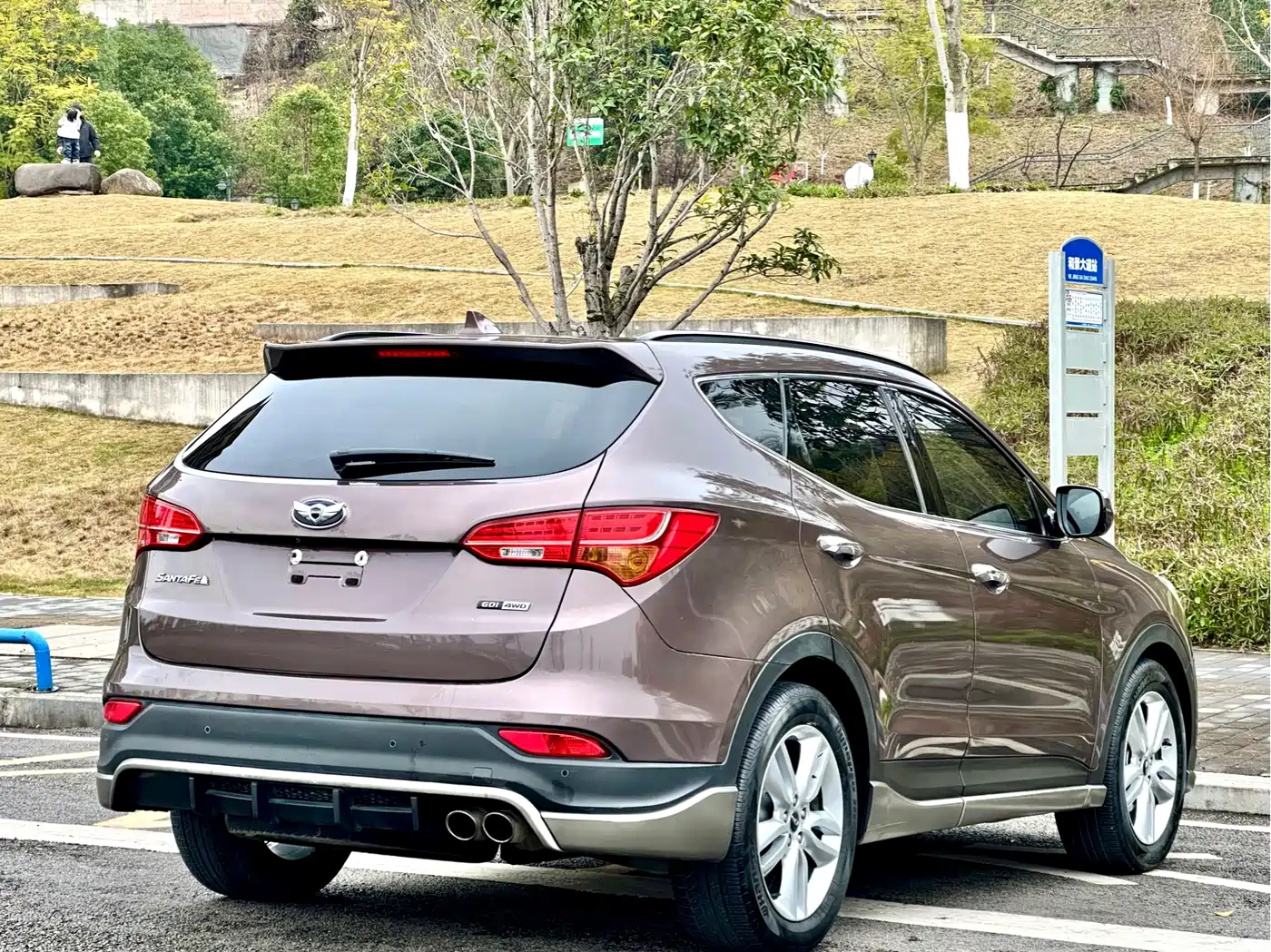 Hyundai Santa Fe (Import) 2013 3.0L 4WD Comfort Navigation 7-seater Euro IV фото 5