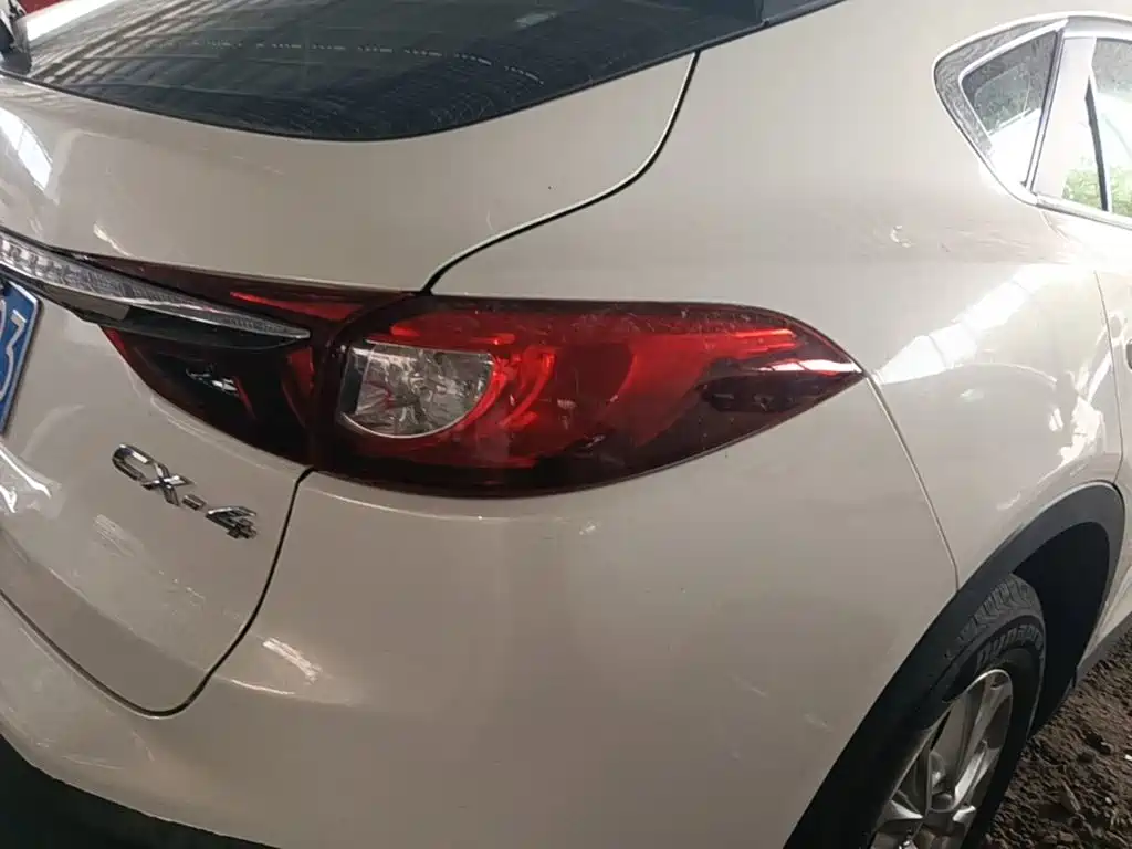 Mazda CX-4 2016 2016 2.0L Automatic 2WD Skyactiv Premium Edition