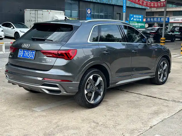 Audi Q3 2022 35 TFSI Fashion Dynamic — фото 4