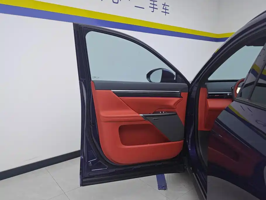 Dongfeng Yipai eπ008 2024 2024 636Max Pure Electric 6-Seater