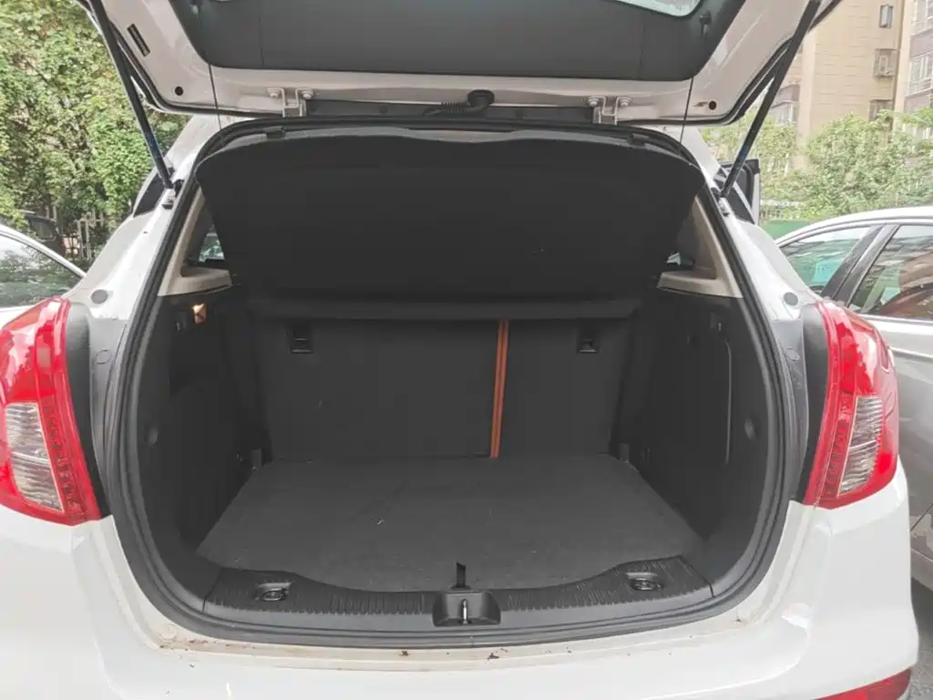 Photo 19 - Buick Encore