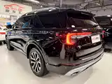 Фото 18 - Ford Explorer