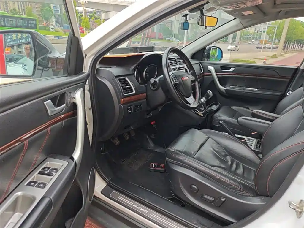 Haval H6 2015 2013 Sport Edition 1.5T Manual 2WD Elite