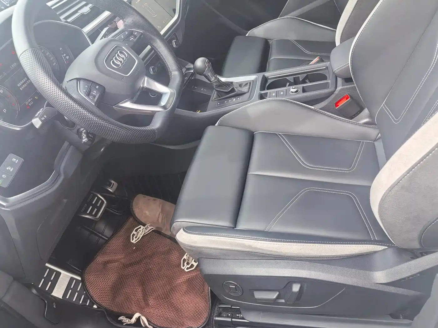 Audi Q3 2024 35 TFSI Fashion Sport фото 5