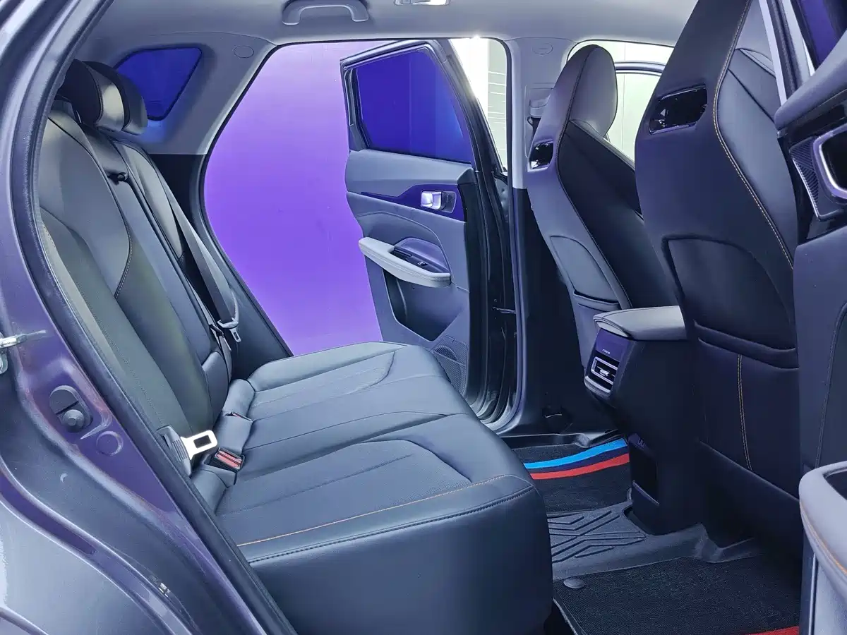 Photo 13 - Changan Oshan Z6