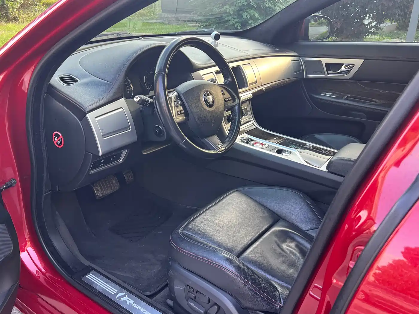 Jaguar XF 2014 2015 XF 3.0 SC R-Sport Luxury Edition