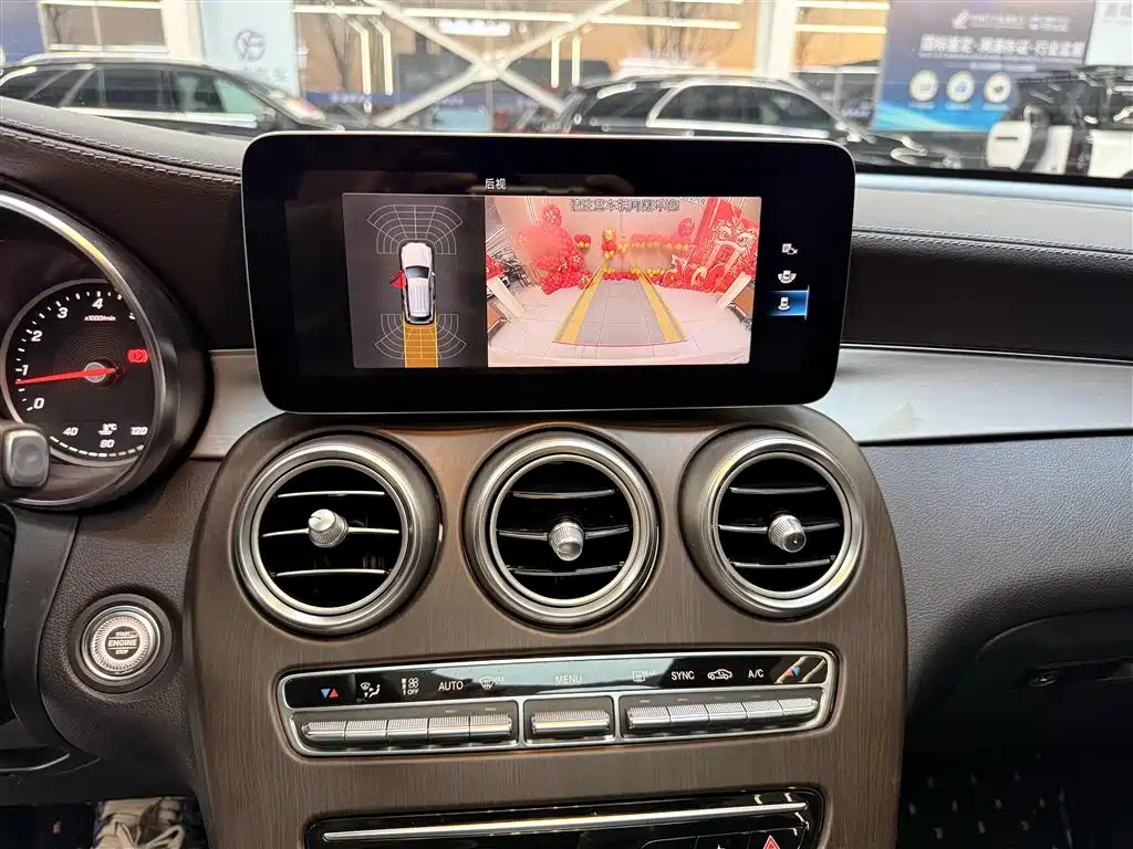Mercedes-Benz GLC 2020 GLC 260 L 4MATIC Dynamic фото 24