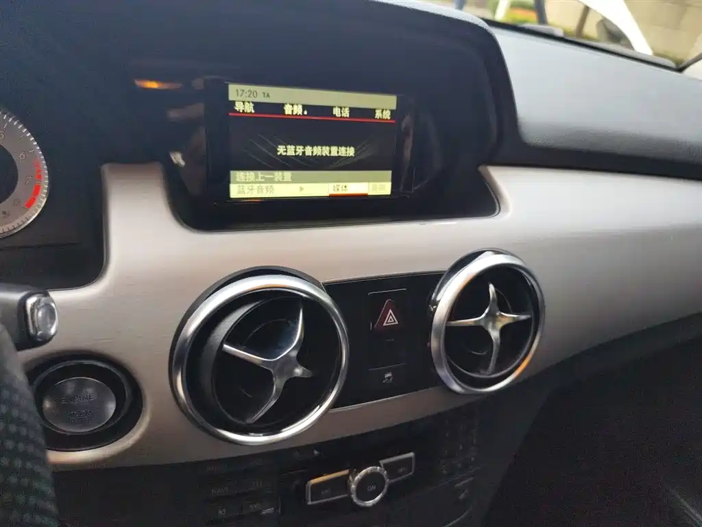 Mercedes-Benz GLK-Class 2013 Facelift GLK 300 4MATIC Fashion фото 10