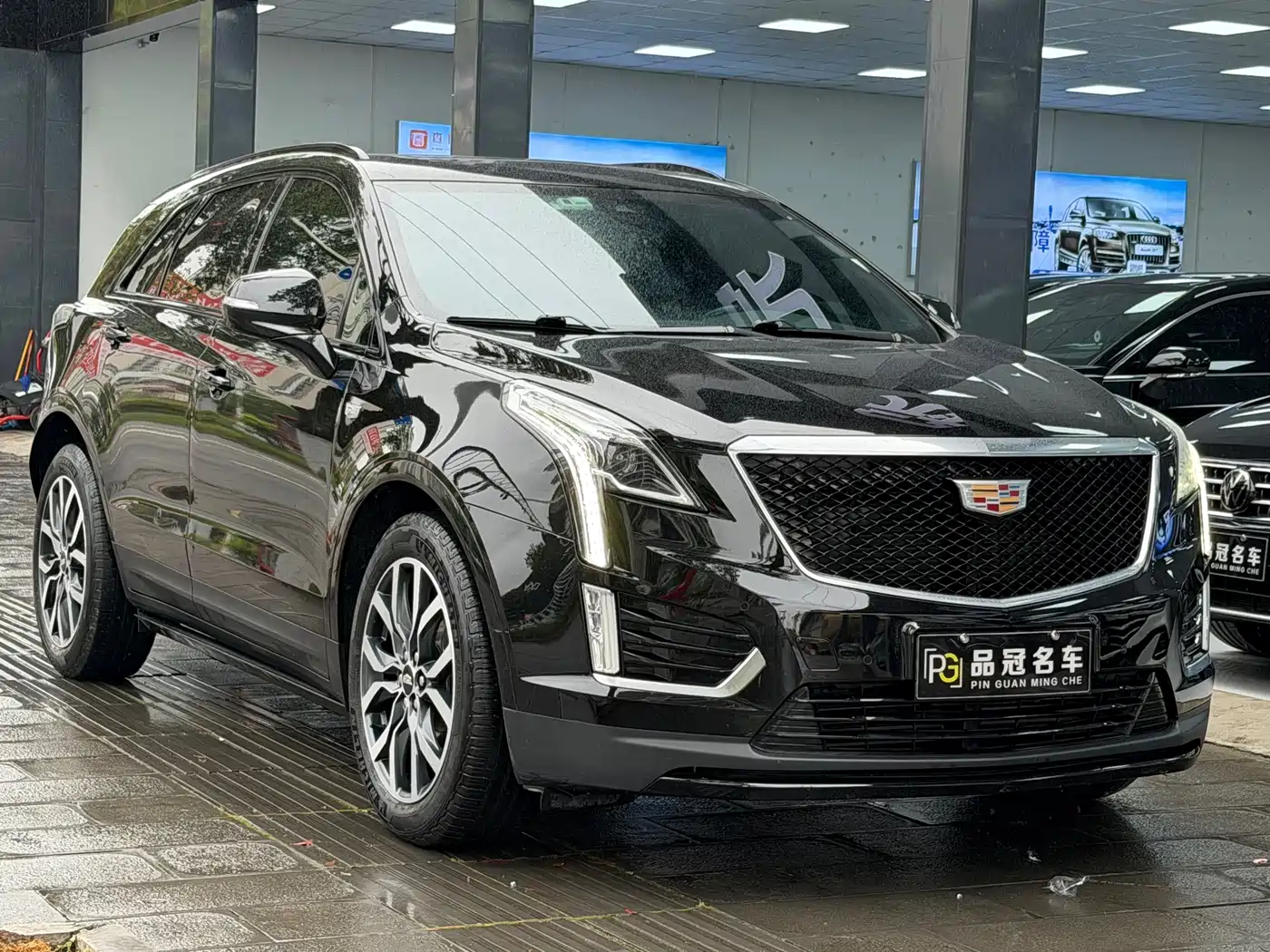 CADILLAC XT5