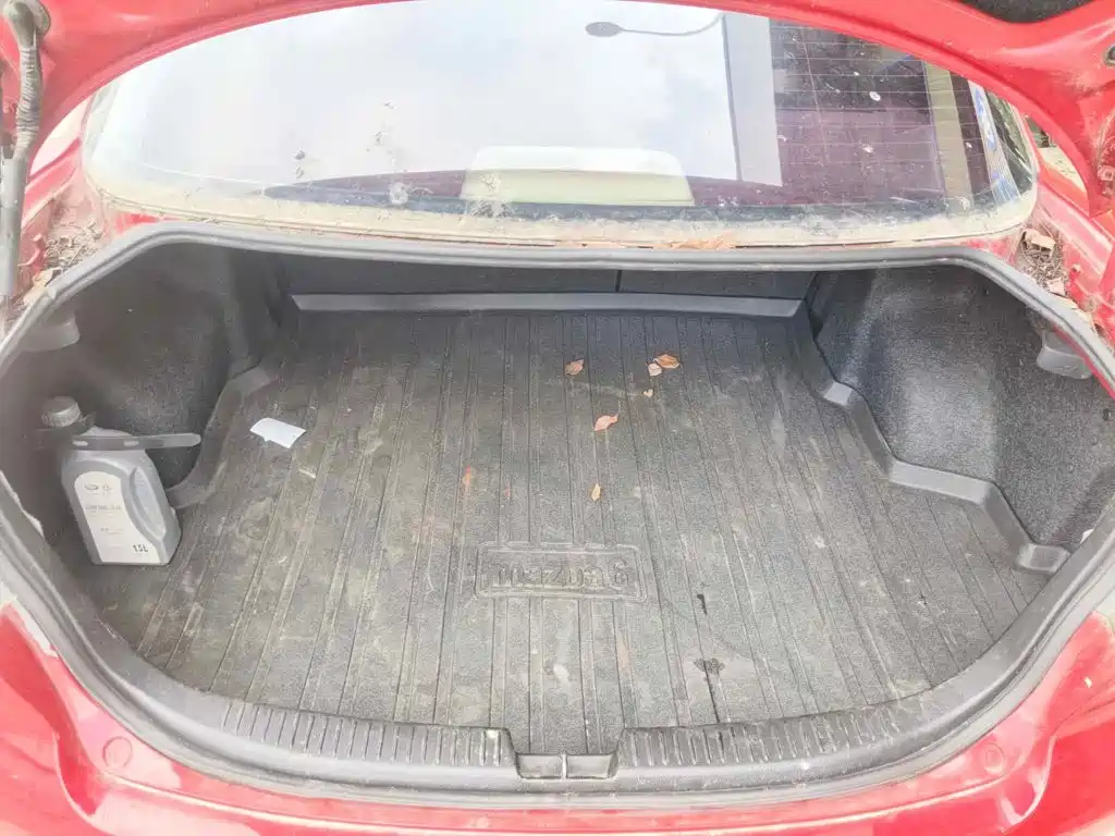 Фото 5 - Mazda 6