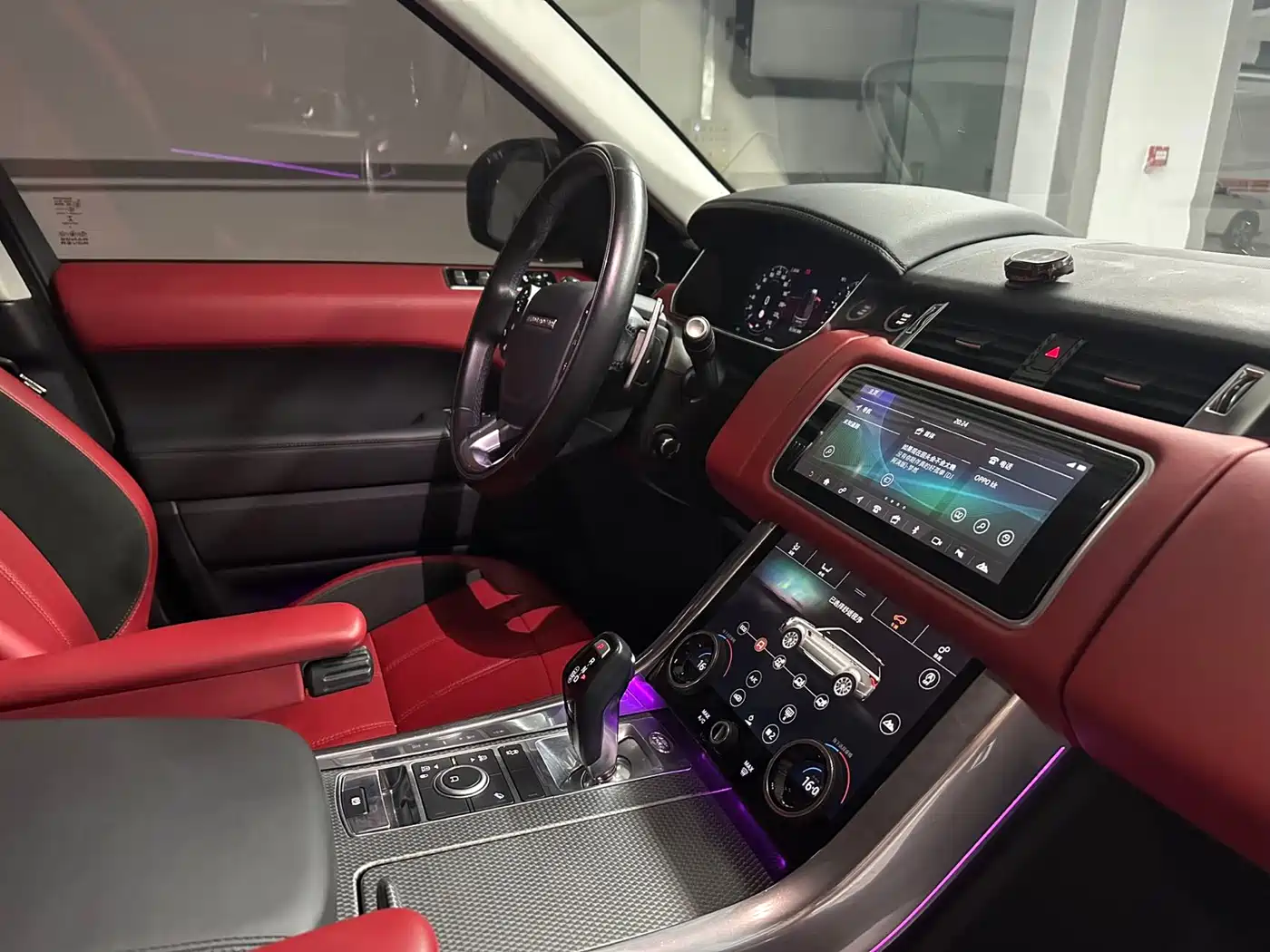 Land Rover Range Rover Sport 2021 3.0 L6 Gloss Black Edition фото 23