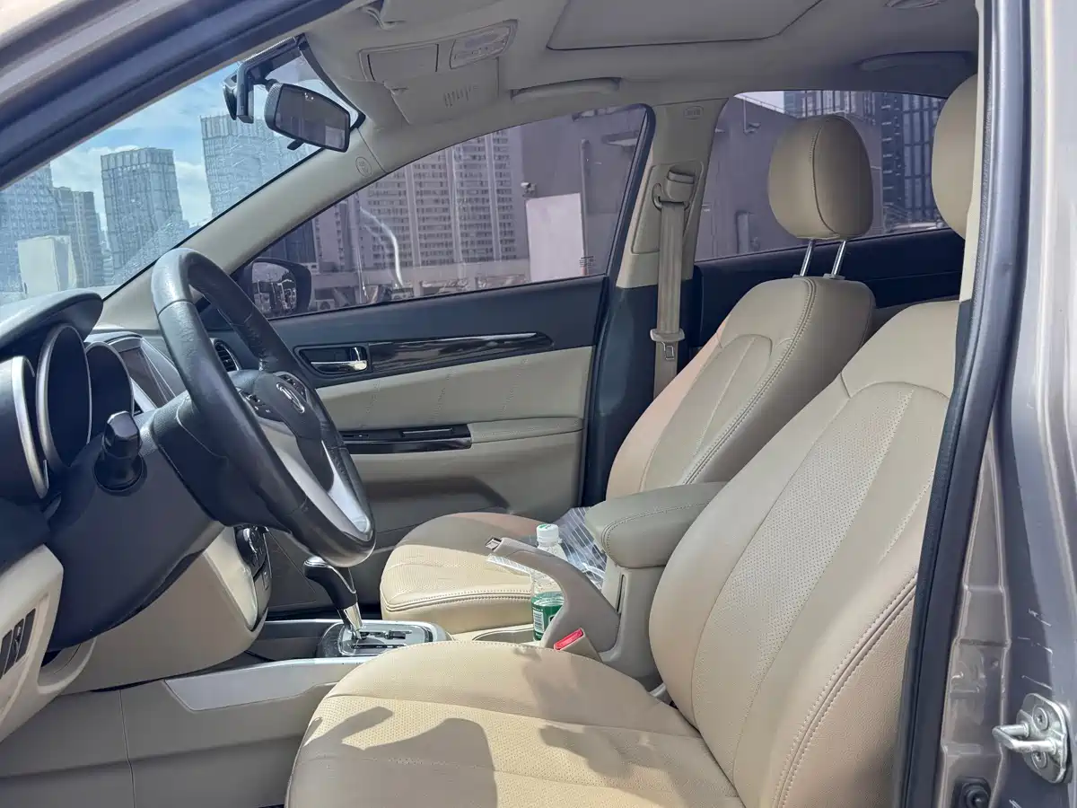 Changan Eado 2014 2014 1.6L Automatic Premium