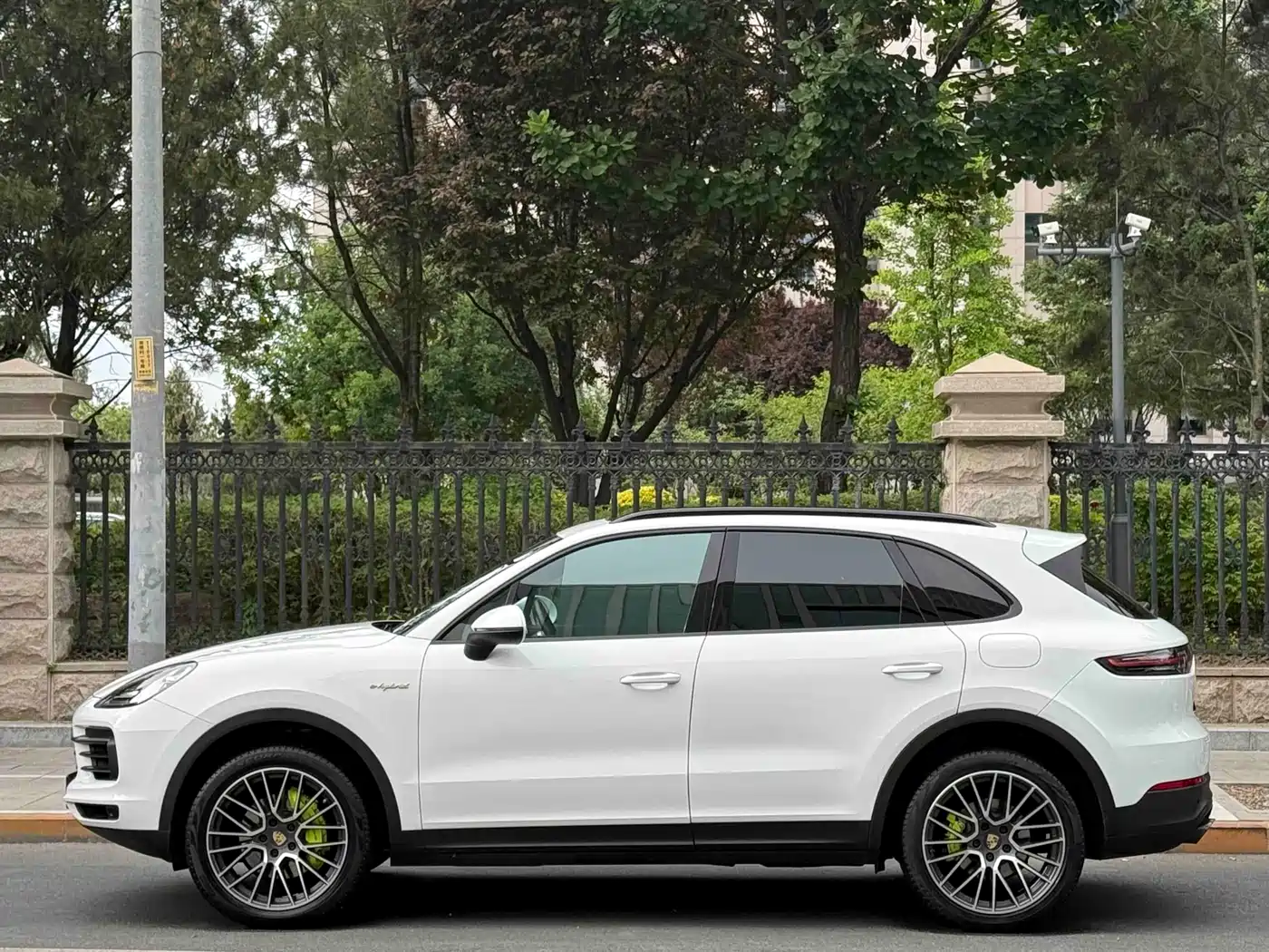 Porsche Cayenne New Energy 2020 Cayenne E-Hybrid 2.0T фото 5