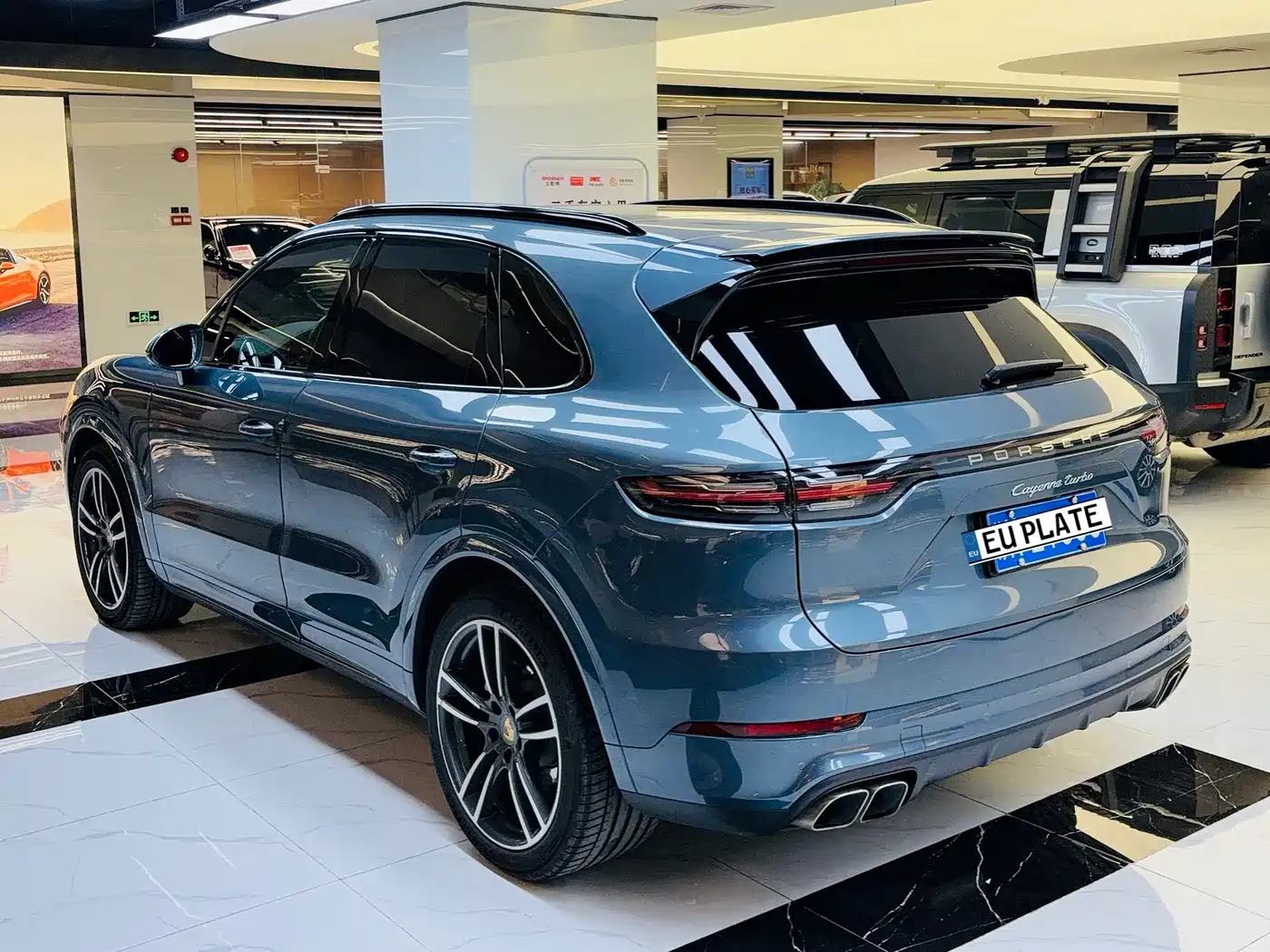 Фото 4 - Porsche Cayenne