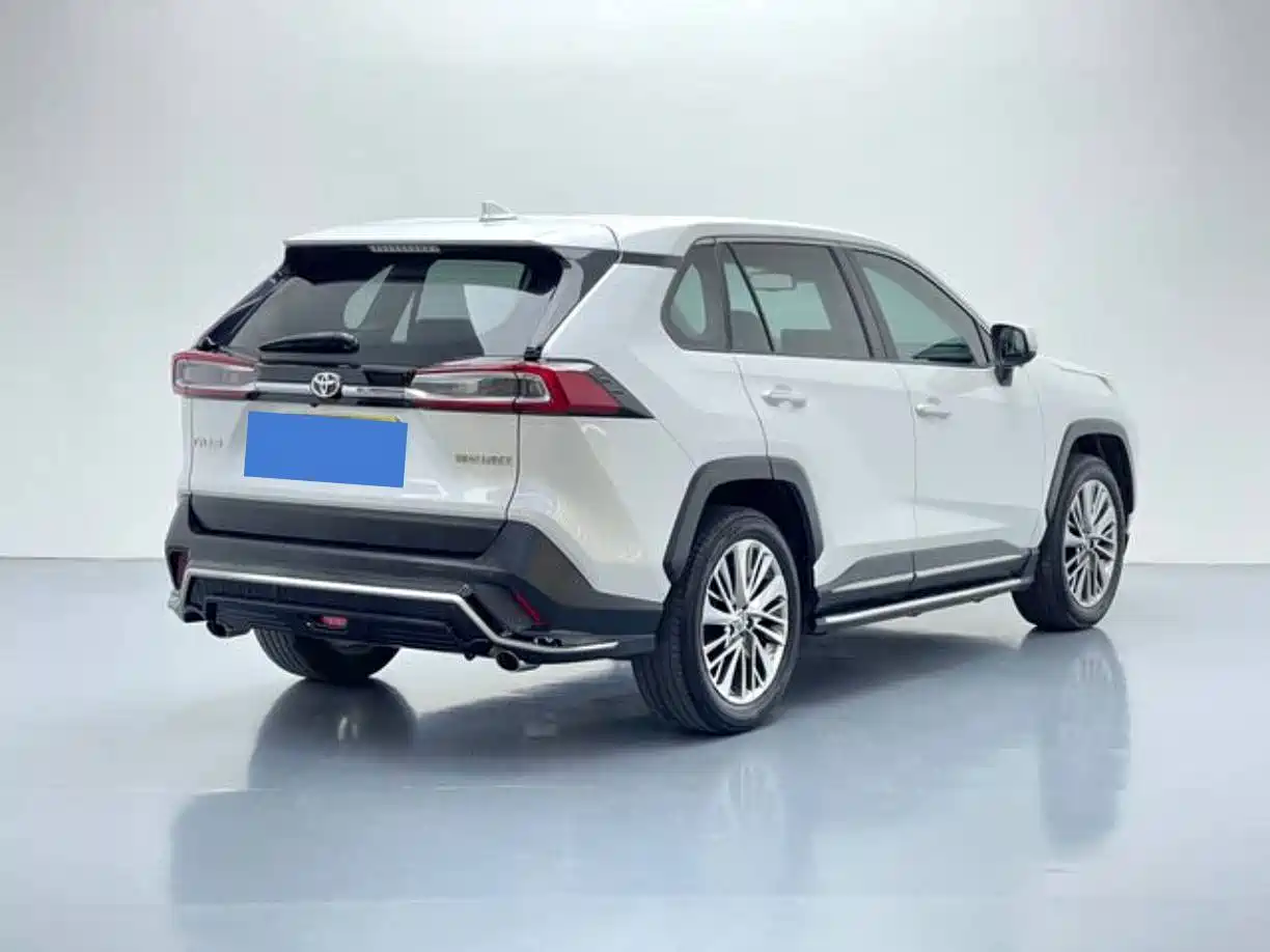 Toyota Wildlander 2020 2.0L CVT 2WD Premium фото 6