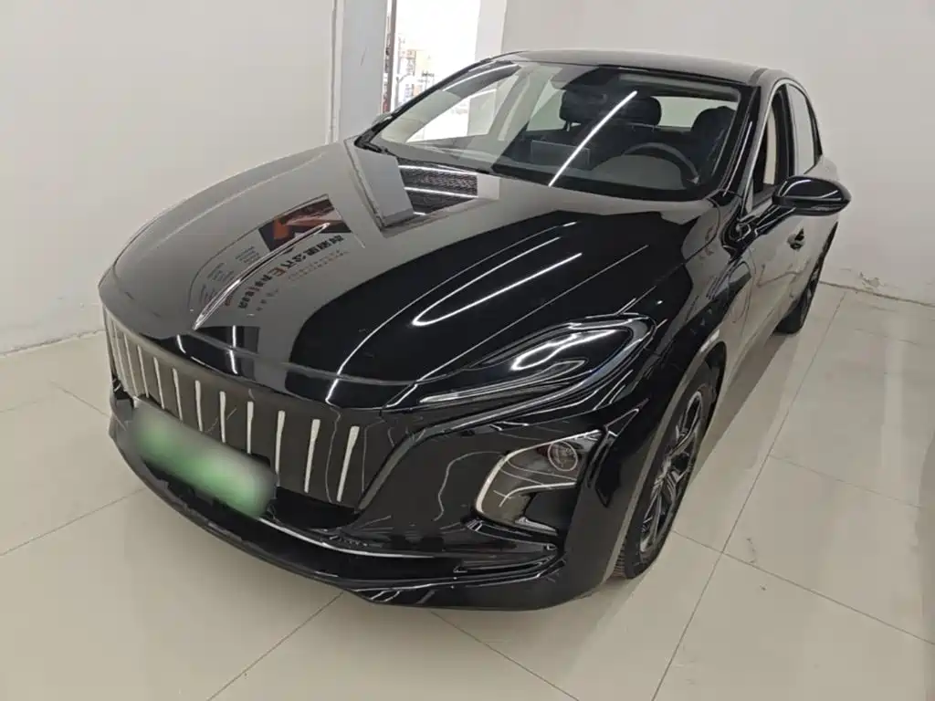 Hongqi E-QM5 2023