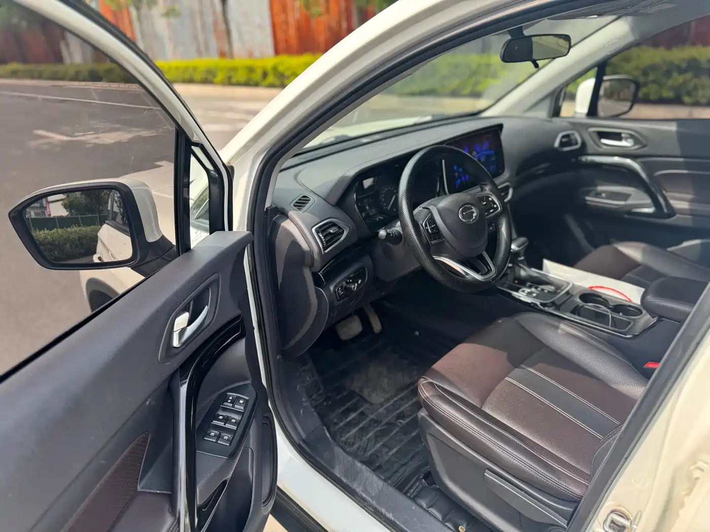 GAC Trumpchi Trumpchi GS4 2019 270T Automatic 2WD Luxury Smart Connect Edition фото 6