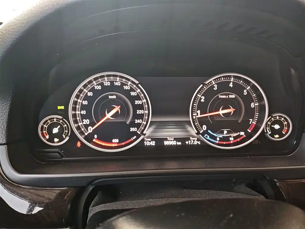 BMW 5 Series 2017 525Li Leading Edition фото 12