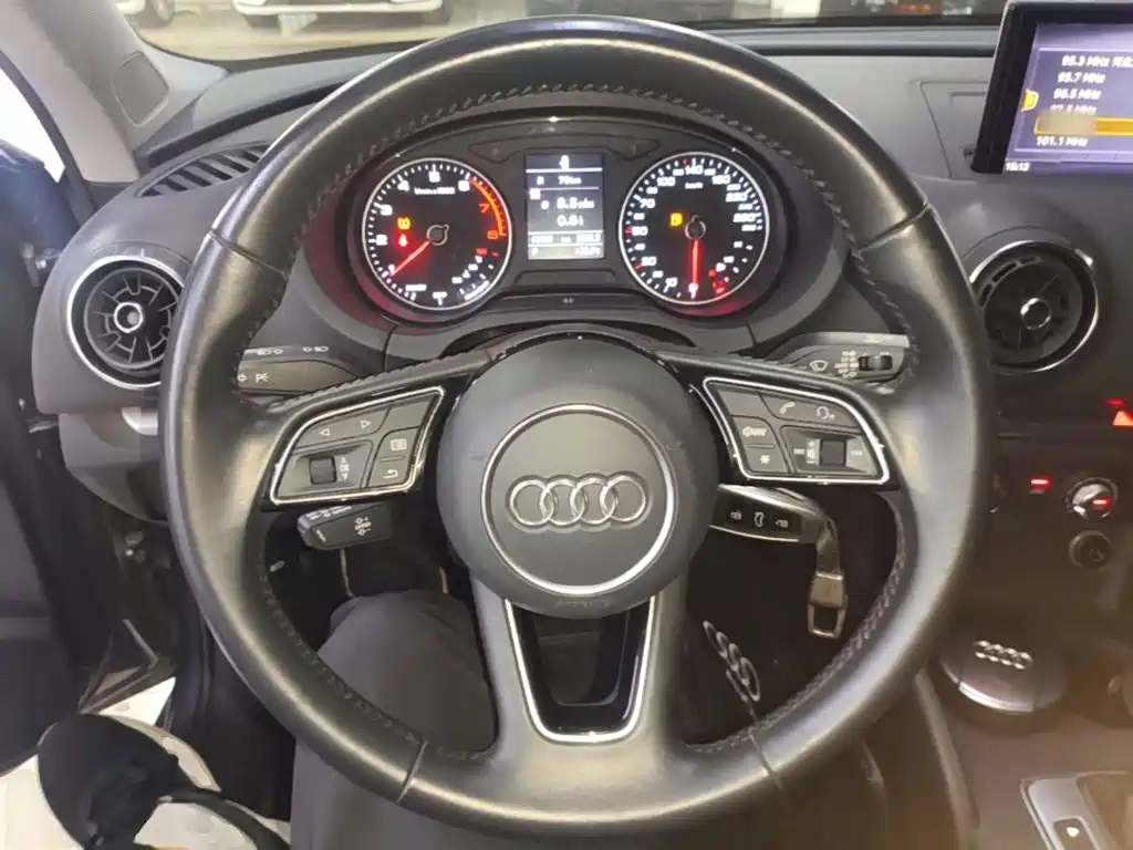 Фото 11 - Audi A3