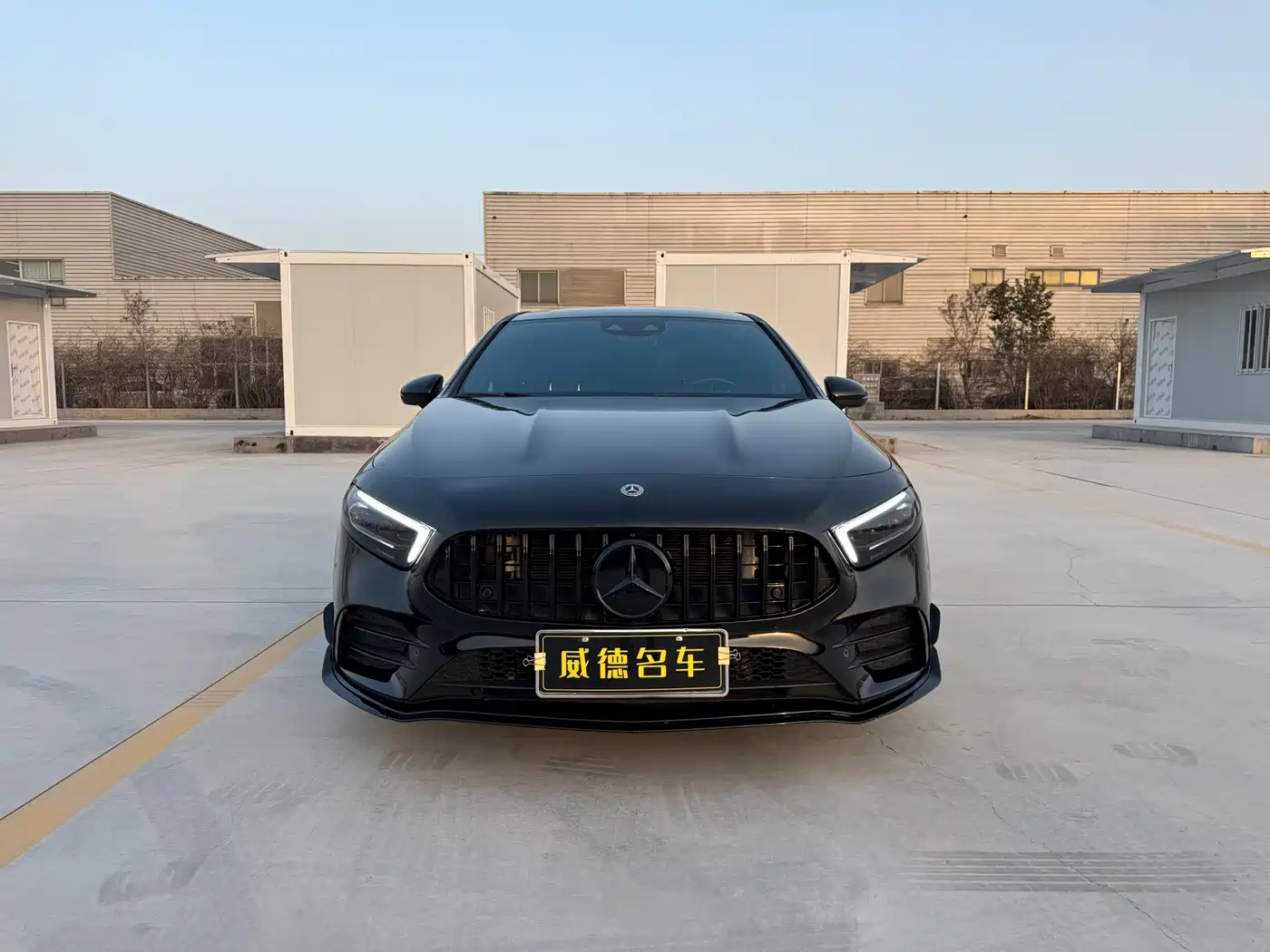 Mercedes-Benz A-Class AMG 2020 AMG A 35 L 4MATIC фото 3