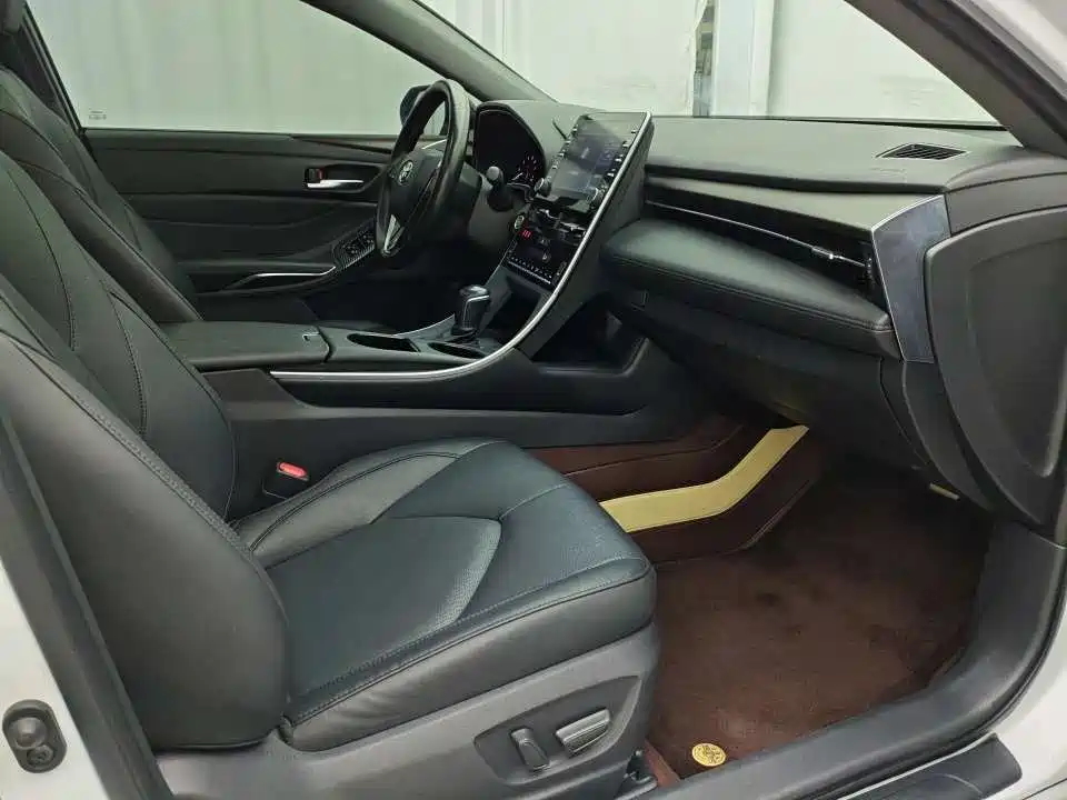 Toyota Avalon 2019 2.0L Luxury Edition (China VI) фото 8