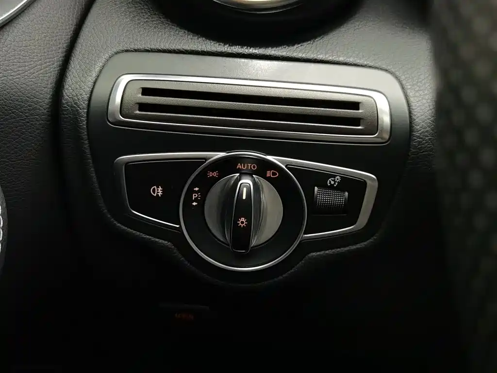 Mercedes-Benz C-Class 2019 C 260 Sport фото 21