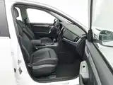 Фото 23 - Roewe RX5