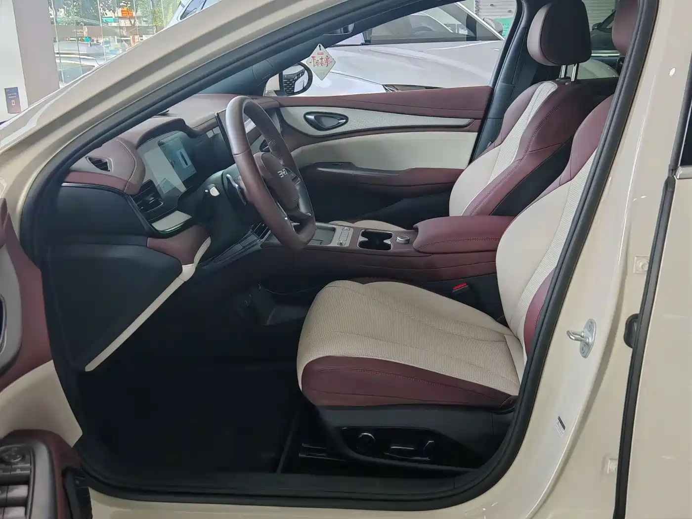 BYD Seal 07 DM-i 2025 2026 DM-i 1.5T 230km Flagship