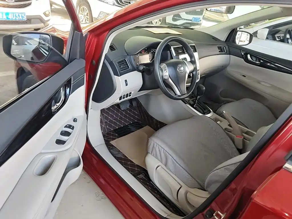 Photo 16 - Nissan Tiida