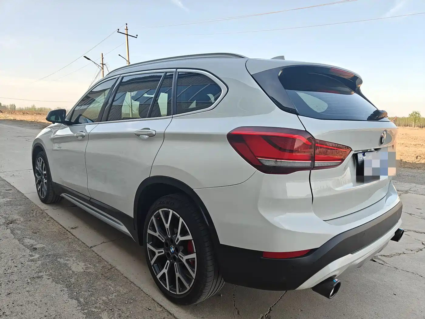 BMW X1 2020 xDrive25Li Premium Edition фото 6