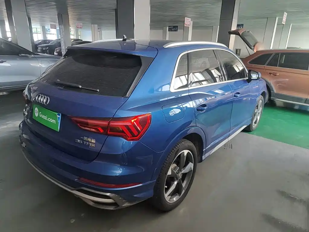 Фото 7 - Audi Q3