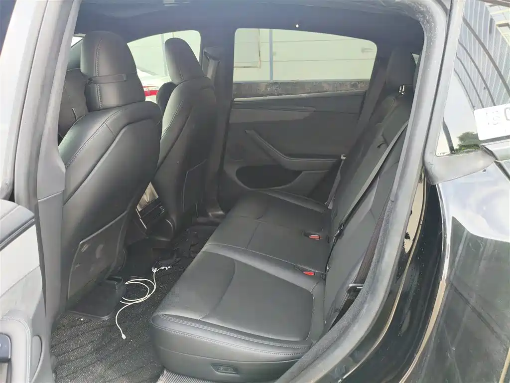 Tesla Model Y 2026 2026 Long Range All-Wheel Drive