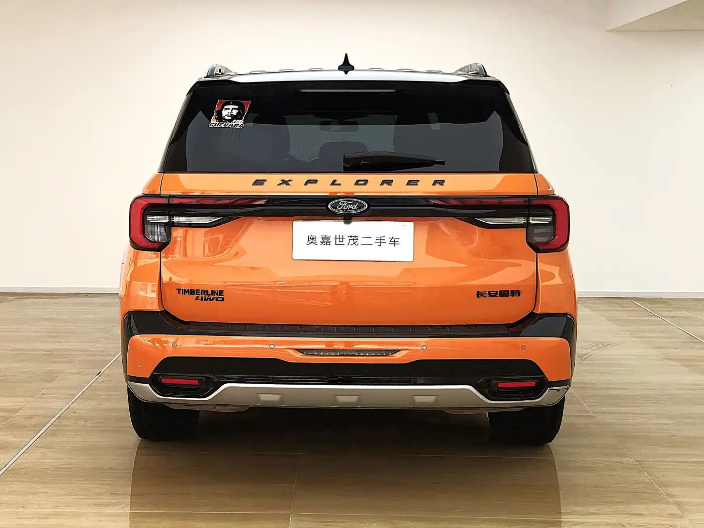 Фото 5 - Ford Explorer