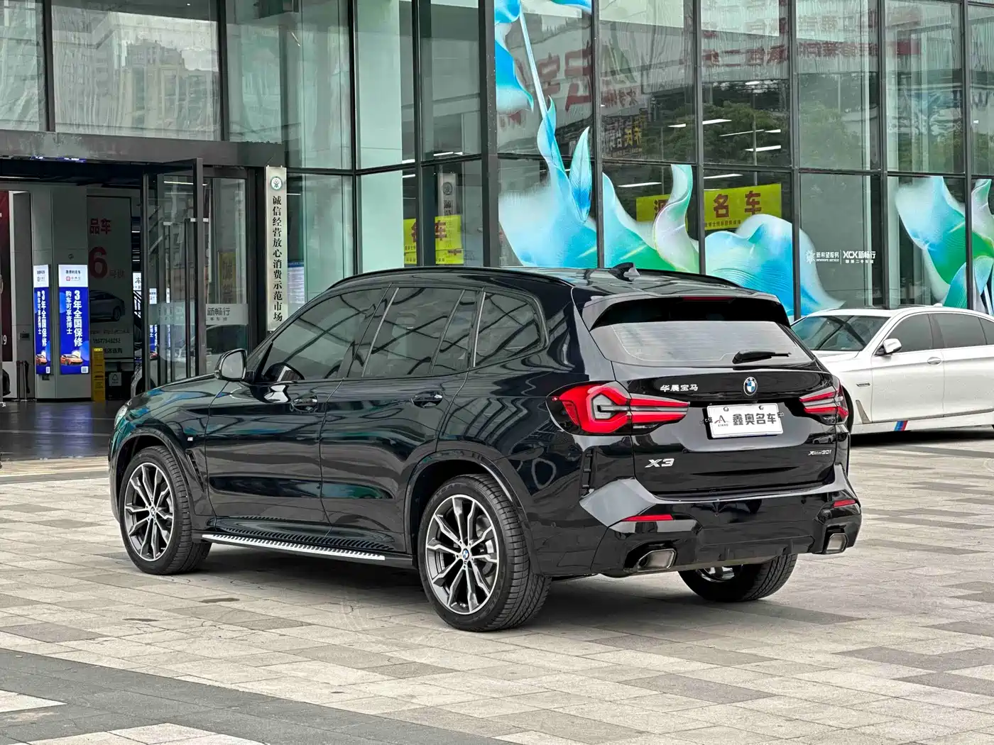 BMW X3 2023 xDrive30i Leading M Night Package фото 6
