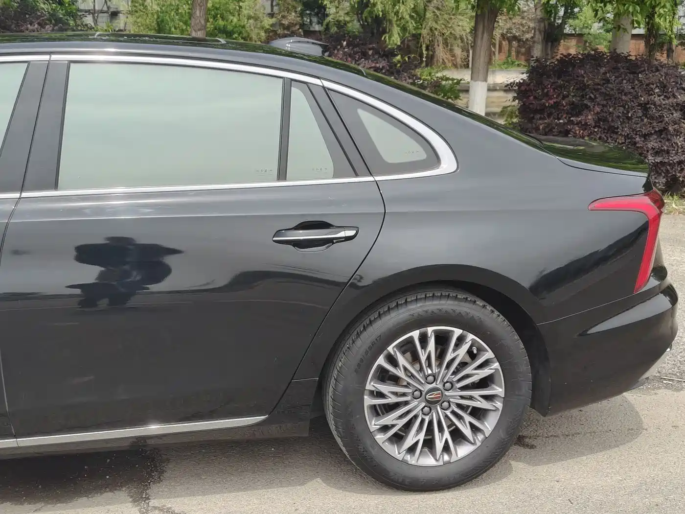 Hongqi H5 2023 1.5T DCT Smart Connect Joy Edition фото 19