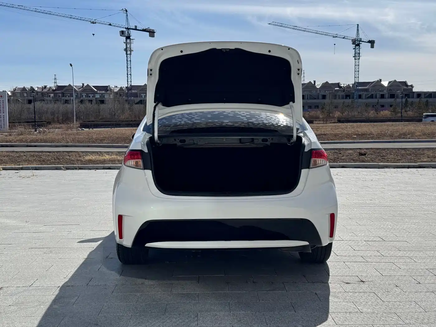Toyota Levin 2022 185T CVT Luxury Edition фото 9