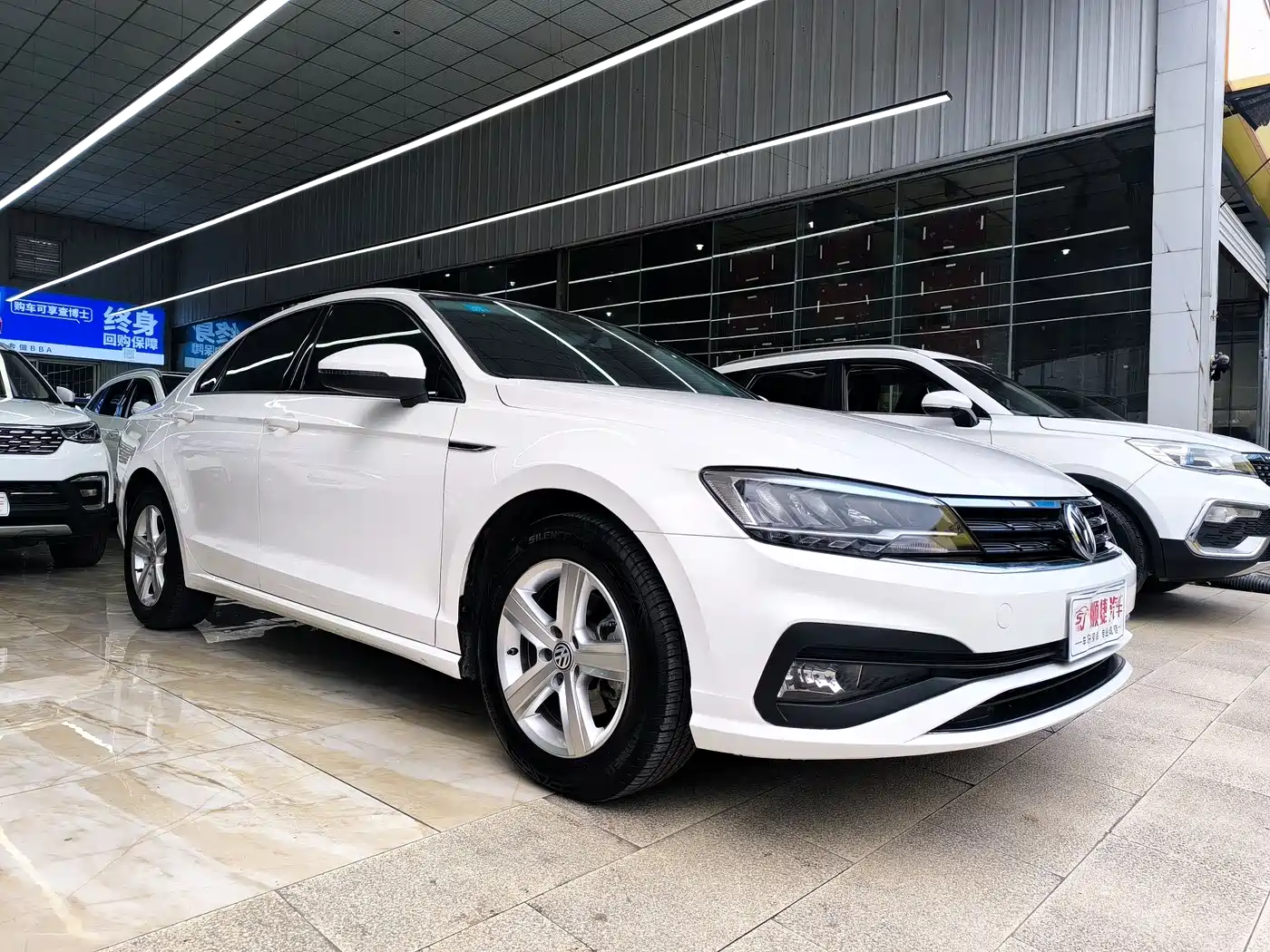 Volkswagen Lamando 2019 230TSI DSG Fashion Edition China VI фото 3