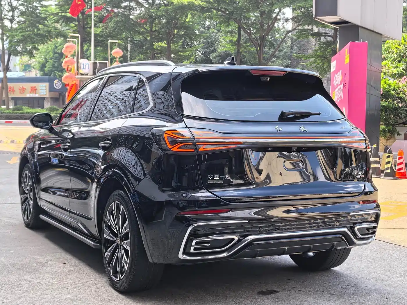 Hongqi HS5 2023 2.0T AWD Flag Enjoy Pro Edition фото 17