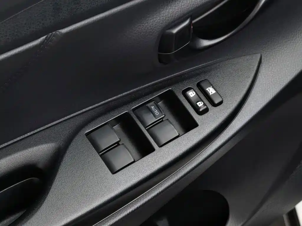 Toyota Yaris, миниатюра 9