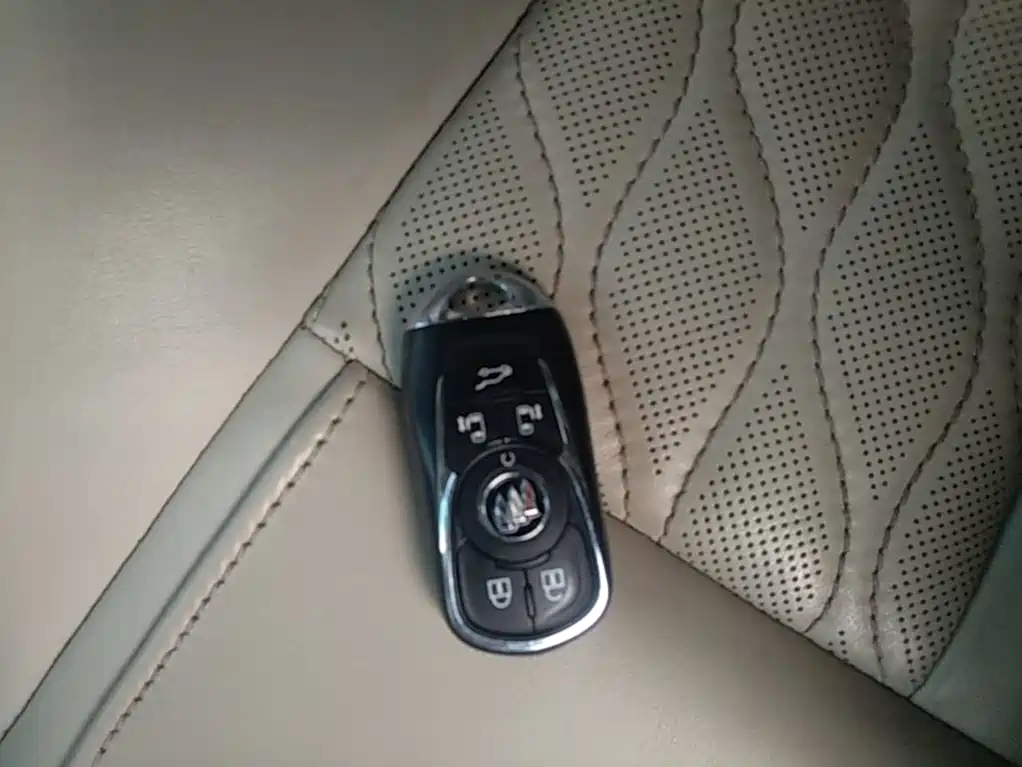 Фото 9 - Buick GL8