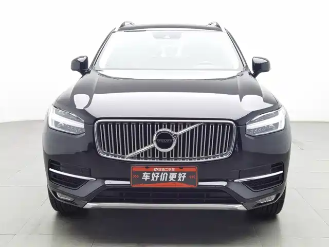 Volvo XC90 2018 T6 Momentum 7-Seater — фото 3