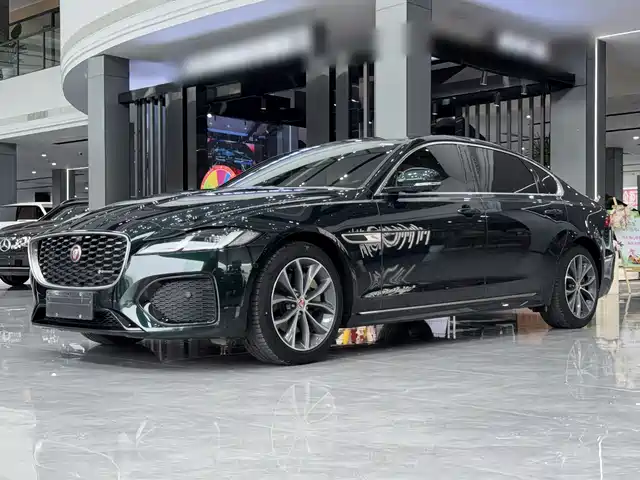 JAGUAR XFL