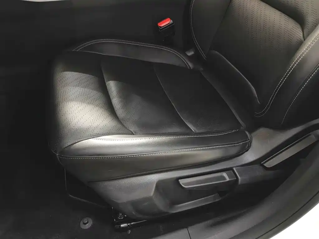 GEELY AUTOMOBILE EMGRAND