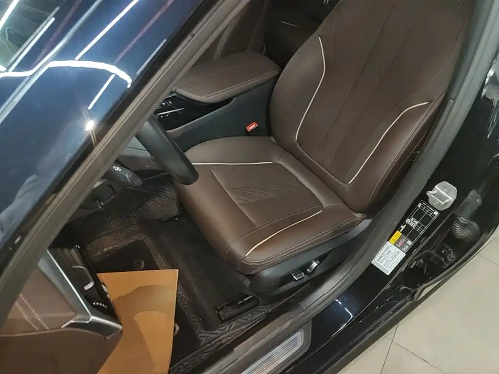 BMW 5 Series New Energy 2022 Facelift 535Le M Sport Package фото 15